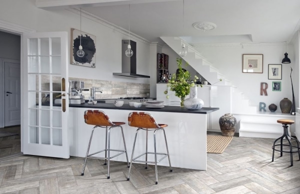 co_woodst_grey131437_1